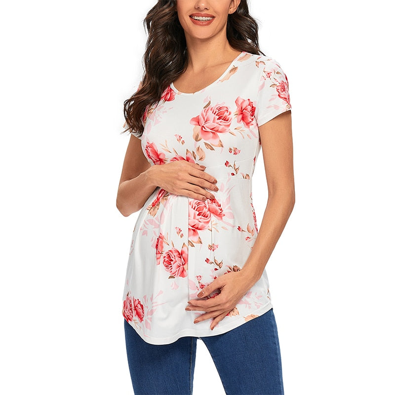 Maternity Tops for Elegant Ladies